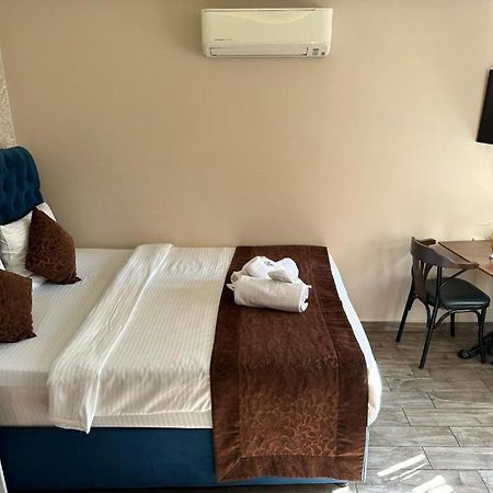 Step Suites Istanbul Exterior foto